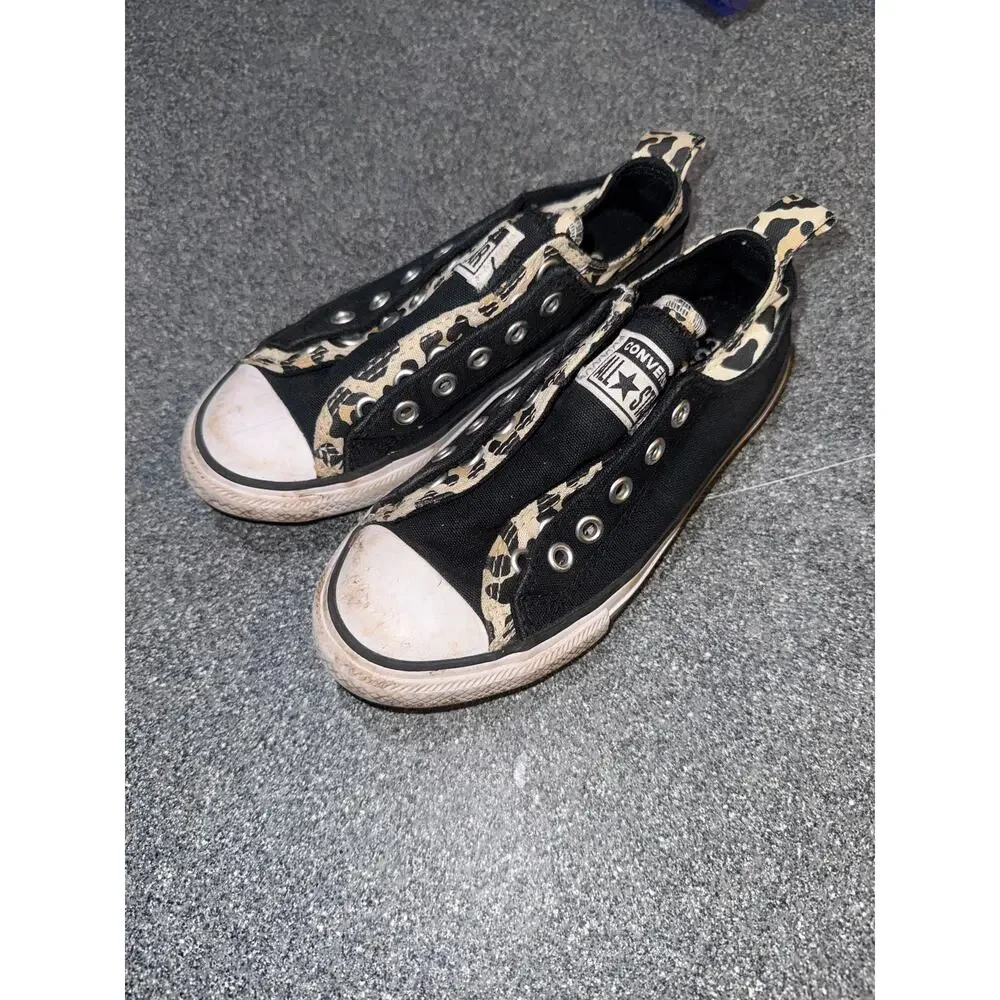 Converse Low Top No Lace Sneakers Leopard and Black Youth Size 13